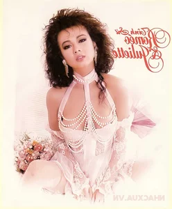 Timeless Elegance: The Current Look of a Legendary Global Beauty Icon - image 0