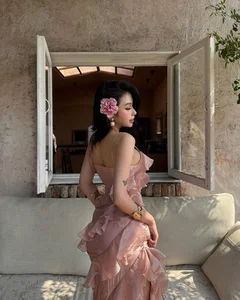 Viral Sensation Known for Her Moves Displays Confident Style and Seductive Aesthetic - image 3