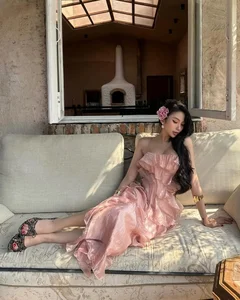Viral Sensation Known for Her Moves Displays Confident Style and Seductive Aesthetic - image 9