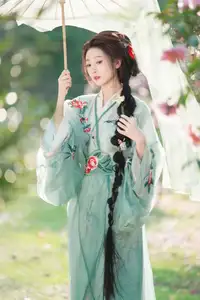 Ethereal Beauty: Xiao He's Grace in Classic Hanfu - YiTuYu Collection Vol.8729 - image 14