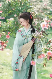 Ethereal Beauty: Xiao He's Grace in Classic Hanfu - YiTuYu Collection Vol.8729 - image 21