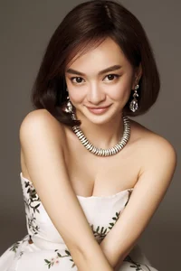 Chic Short Bob Haircut Inspiration: Kaity Nguyen’s Stunning New Visual and Elegant Style Transformation for a Modern Feminine Look - image 6