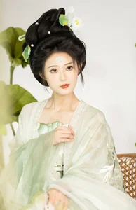 YiTuYu Art Language Vol.6399 Yi Wan Da Yu Yuan: Exploring the Intersection of Nature and High-Fashion Modeling - image 21