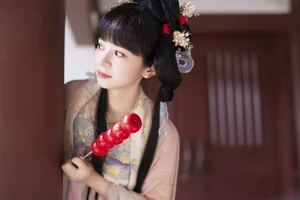 YiTuYu Art Language Vol.5135: Captivating Visuals with Model Bai Du Ren - image 9