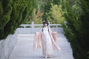 YiTuYu Art Language Vol.5135: Captivating Visuals with Model Bai Du Ren - image 14