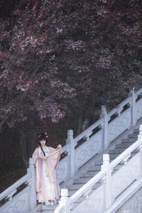 YiTuYu Art Language Vol.5135: Captivating Visuals with Model Bai Du Ren - image 6