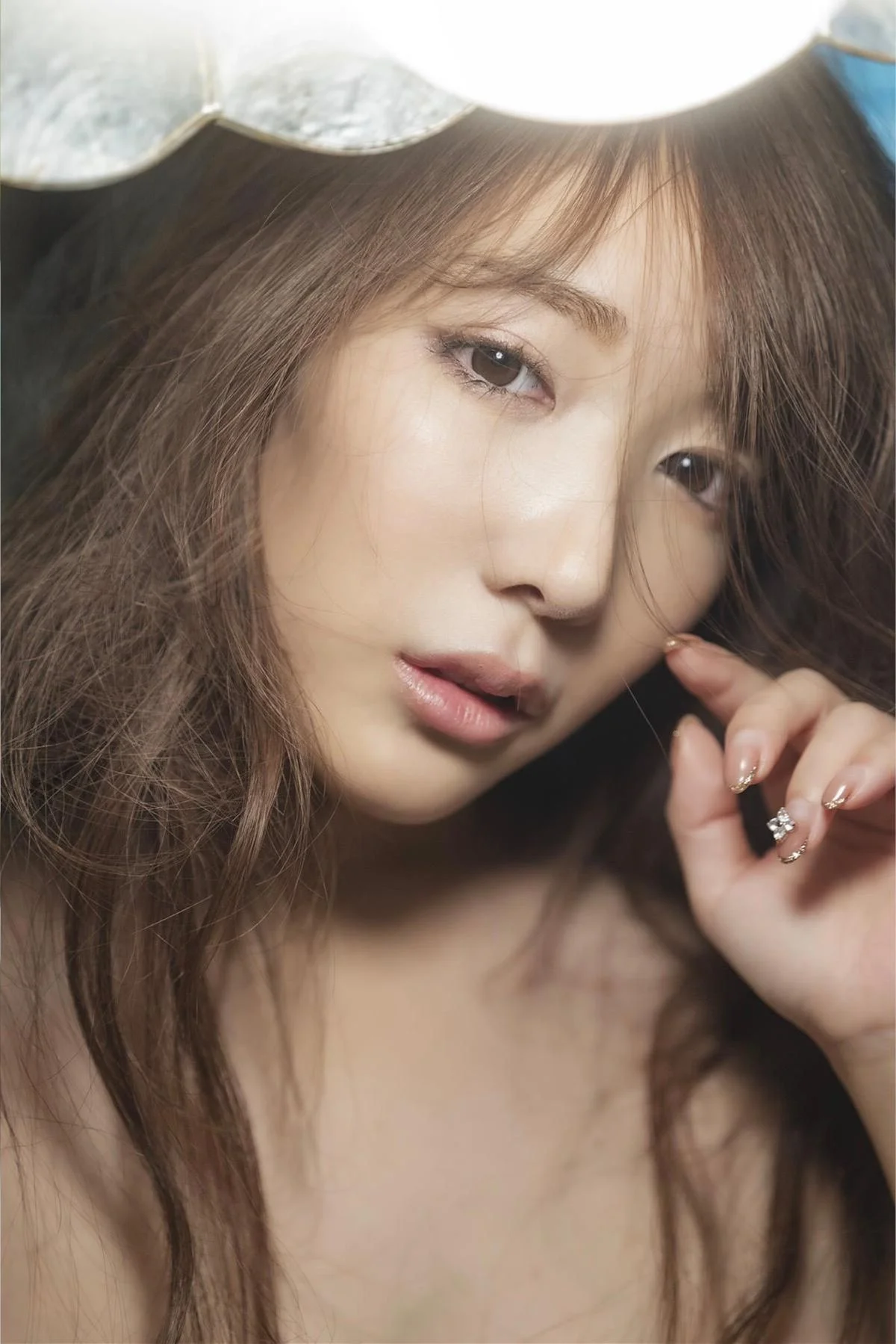 Konan Koyoi: Exploring the Artistry of Her Latest Photo Collection