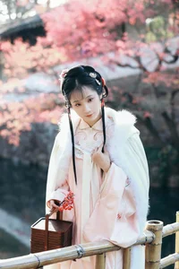 YITUYU Art Language 2024.03.08: Wang Yu's Graceful Performance in the Humble Administrator's Garden - image 8