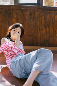 Elegant Portraiture in YiTuYu Art Language Vol.6410 Featuring the Stunning Wei Wei - image 3
