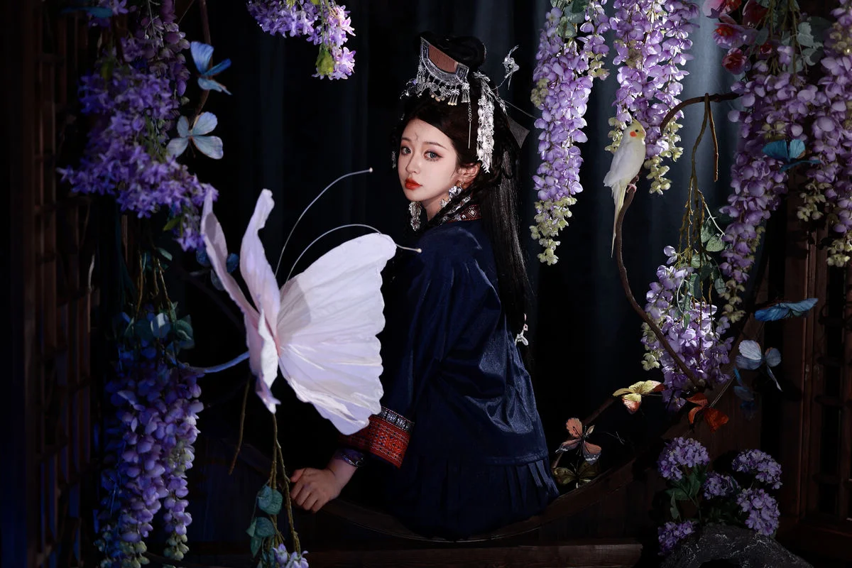 Bu Ke Ai De He He Miao in YiTuYu Art Language Vol.7381