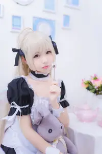 Discover the Pure Charm of Coser Shi Wan Zhen Zhi Fu Te as Zhen Zhi Xiao Luo Li - An Adorable Collection! - image 5
