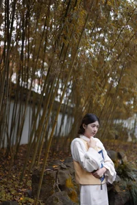 Urban Energy and Summer Style: Zhi He Nai Gai in Art Language Vol.6250 - image 33