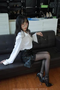 Exclusive IESS Gallery: TuanTuan in Jet Black and Rosy - image 63