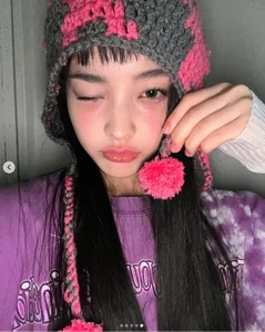 7 Essential K-Pop Accessories to Elevate Your Fashion Style Without a Complete Wardrobe Overhaul - image 6