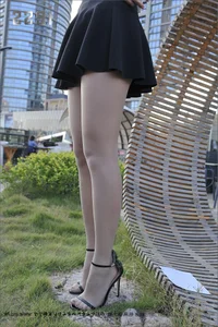 Yangyang Outdoor Grey Stockings Collection - IESS Sizubendang 067 High-Definition Gallery - image 14