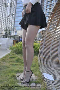 Yangyang Outdoor Grey Stockings Collection - IESS Sizubendang 067 High-Definition Gallery - image 12