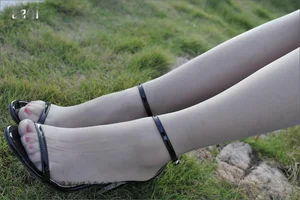 Yangyang Outdoor Grey Stockings Collection - IESS Sizubendang 067 High-Definition Gallery - image 55