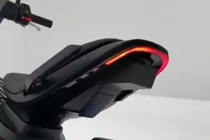 Scoox Zero X7: Unique Electric Scooter with Breakthrough Hub-Center Steering Tech - image 6