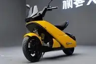 Scoox Zero X7: Unique Electric Scooter with Breakthrough Hub-Center Steering Tech - image 3