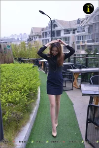 IESS Puhui Series No. 004 Featuring Yuan Shushu's Stunning Leg Modeling - image 2