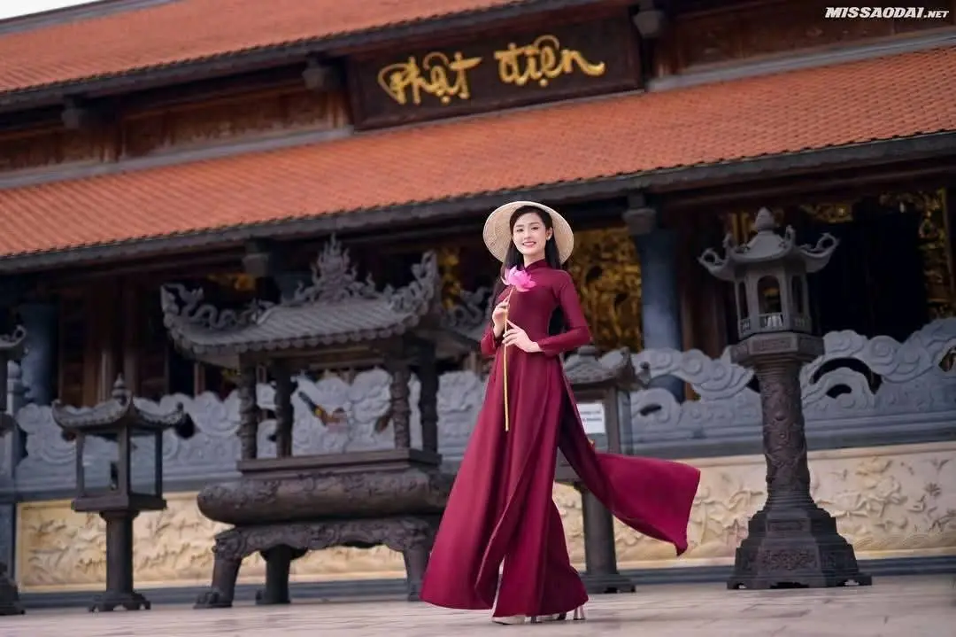 Graceful Vietnamese Ao Dai: Serene Beauty at Majestic Mountain Temple