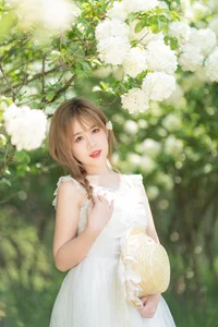 Vibrant Artistic Expression: YiTuYu Art Language Vol.5821 Featuring Pao Fu Xiao Fang - image 16