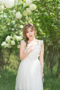 Vibrant Artistic Expression: YiTuYu Art Language Vol.5821 Featuring Pao Fu Xiao Fang - image 12