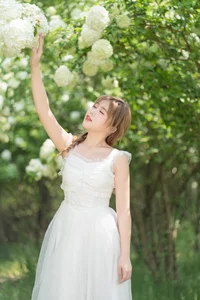 Vibrant Artistic Expression: YiTuYu Art Language Vol.5821 Featuring Pao Fu Xiao Fang - image 11