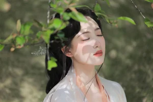Ethereal Hanfu Beauty at Qunyu Mountain - YiTuYu Vol.8979 Tie Tie - image 10