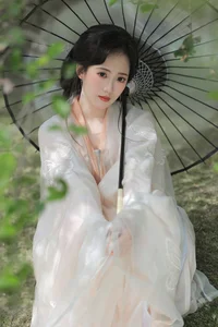 Ethereal Hanfu Beauty at Qunyu Mountain - YiTuYu Vol.8979 Tie Tie - image 2