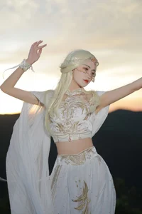 YiTuYu Art Language Vol.6481: Summer Vibes with Wu Sui - image 4