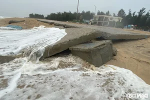 Coastal Erosion in Thua Thien Hue: Communities Brace for Storms - image 2
