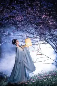Discover the Ethereal Beauty of Qi Ni Si Mao in YiTuYu Vol.8623: An Asian Muse by Lantern Light - image 18