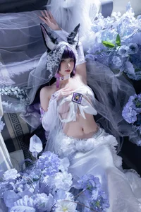 Stunning Azur Lane Musashi Cosplay by Qing Shui You Nai: Elegant Violet Floweryness Kimono Aesthetic and Wisteria Garden Photography - image 17