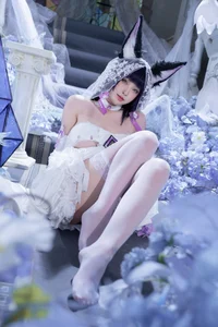 Stunning Azur Lane Musashi Cosplay by Qing Shui You Nai: Elegant Violet Floweryness Kimono Aesthetic and Wisteria Garden Photography - image 9