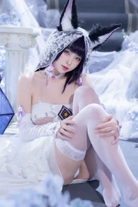 Stunning Azur Lane Musashi Cosplay by Qing Shui You Nai: Elegant Violet Floweryness Kimono Aesthetic and Wisteria Garden Photography - image 16