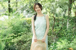 Sun-Kissed Mint Summer Aesthetics: Ka Bi for YiTuYu Art Language Vol.9302 Portrait Collection - image 10