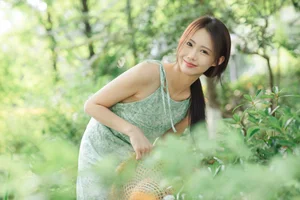 Sun-Kissed Mint Summer Aesthetics: Ka Bi for YiTuYu Art Language Vol.9302 Portrait Collection - image 3