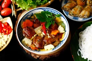 Beat the Heat in Hanoi: 9 Refreshing Foods and Drinks to Stay Cool During Summer - image 6