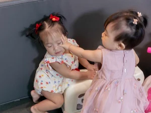 Vietnamese Actress Kha Ly Shares Heartwarming Photos of Her Adorable Daughter Looking Like a Doll - image 1