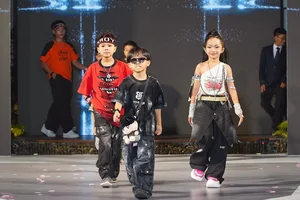 Six-Year-Old Prodigy Steals the Spotlight at Vietnam International Fashion Week 2025 - image 7