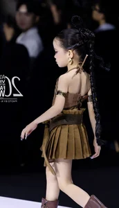 Six-Year-Old Prodigy Steals the Spotlight at Vietnam International Fashion Week 2025 - image 5