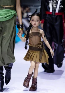 Six-Year-Old Prodigy Steals the Spotlight at Vietnam International Fashion Week 2025 - image 4