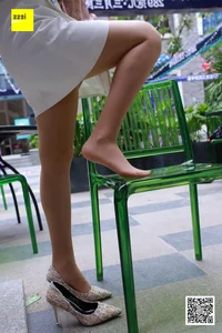 IESS Sixiangjia 235: Zi Zi - Fair Skin and Beautiful Toes Aesthetic - image 41