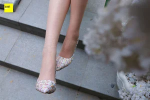 IESS Sixiangjia 235: Zi Zi - Fair Skin and Beautiful Toes Aesthetic - image 19