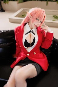Stunning Azur Lane Duke of York Cosplay by Hu Tao Mao Kurumineko - High-Quality Anime Gaming Photography Collection Part 02 - image 1