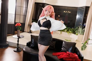 Stunning Azur Lane Duke of York Cosplay by Hu Tao Mao Kurumineko - High-Quality Anime Gaming Photography Collection Part 02 - image 10