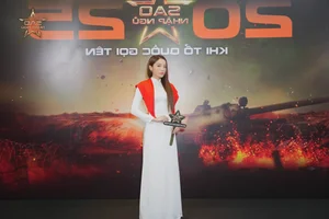 Sao Nhap Ngu 2025: Chi Pu and Hoa Minzy Shine at the Star-Studded Press Conference - image 7