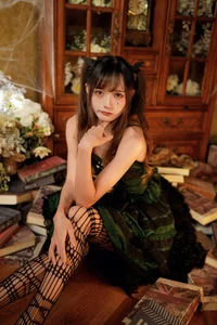Creative Photography Collection: YiTuYu Art Language Vol.4380 Featuring Tu Zi Zzz - image 1
