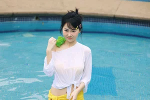 Captivating Portraits from YiTuYu Art Language Vol.7733: Xiao Zhou Jin Tian You Yuan Le - image 4